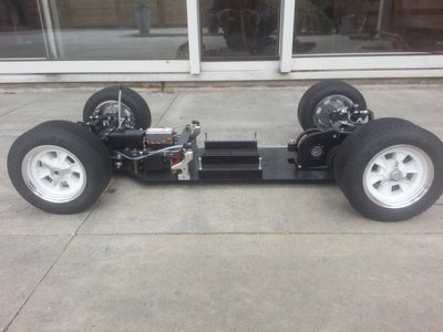 chassis with tires.jpg