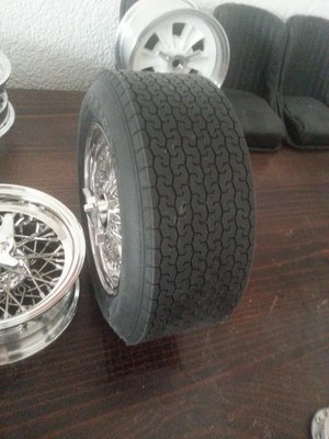 pattern tyre dunlop raring cr65.jpg